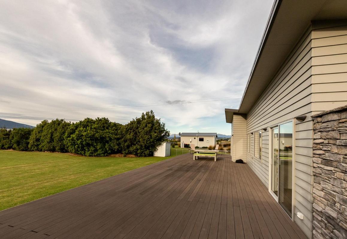 Poppa Pete's - Te Anau Holiday Home Bagian luar foto